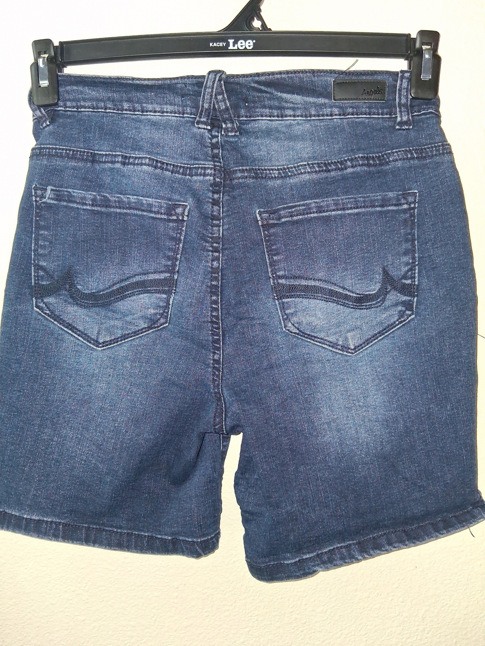 Angels Womens Indigo Blue Denim Shorts Sz 8 Stretchy
